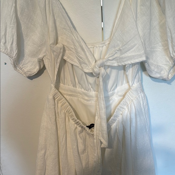 Cream Buttoned Ruffled Mini Sundress - Picture 3 of 10